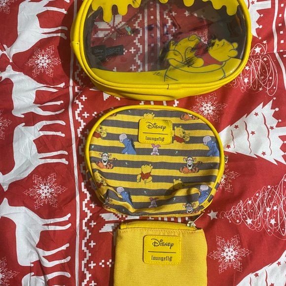 Loungefly Disney Winnie the Pooh Hunny Cosmetic Set - BoxLunch Exclusive - Picture 2 of 2